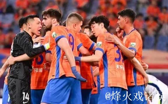 山东泰山酝酿阵容大换血,本土球员只出不进,3大功勋悍将恐遭清洗 山东泰山酝酿阵容大换血,本土球员只出不进,3大功勋悍将恐遭清洗